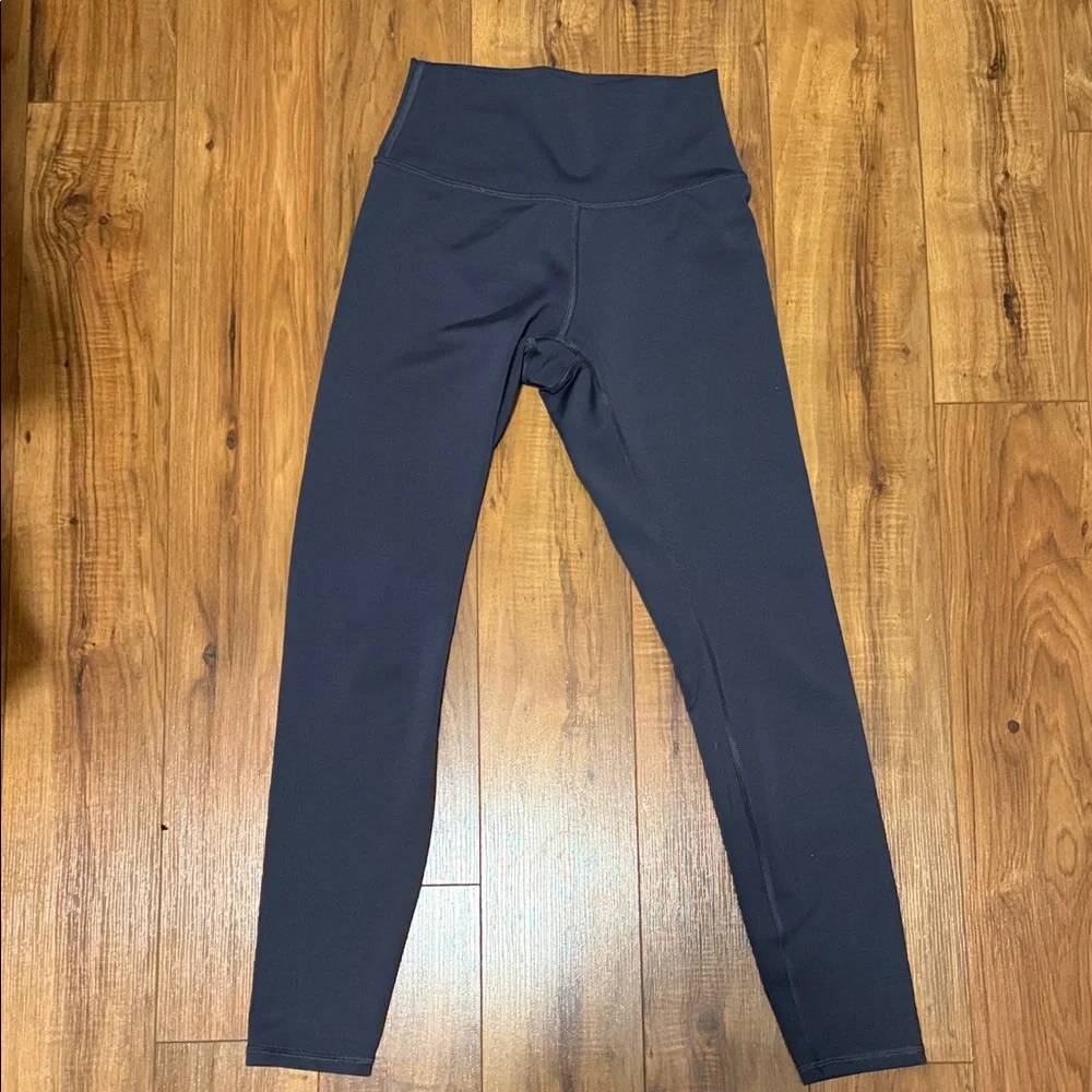 ALO Yoga High-Waisted Airlift Anthracite Leggings - Picture 4 of 6